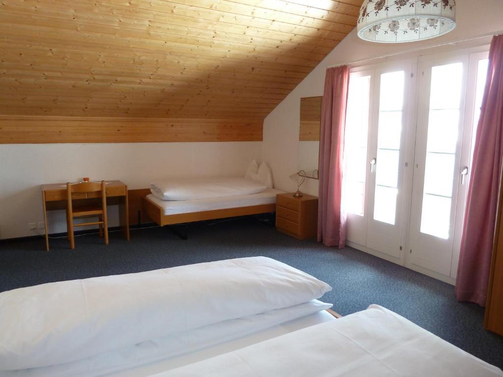 Berghaus Maennlichen Hotel Grindelwald Room photo