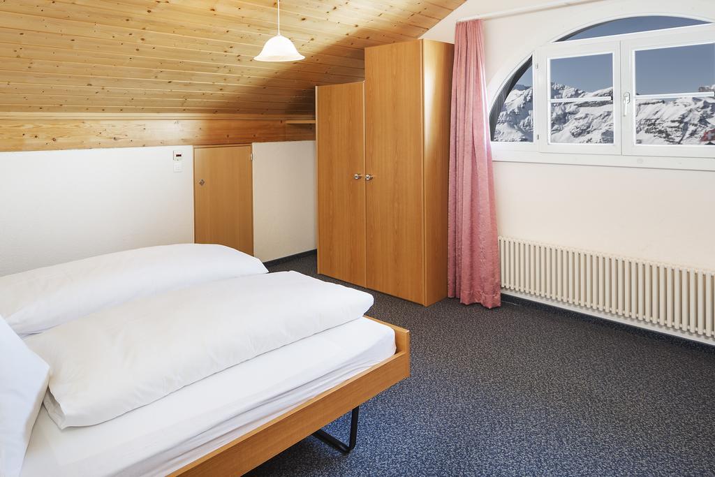 Berghaus Maennlichen Hotel Grindelwald Exterior photo