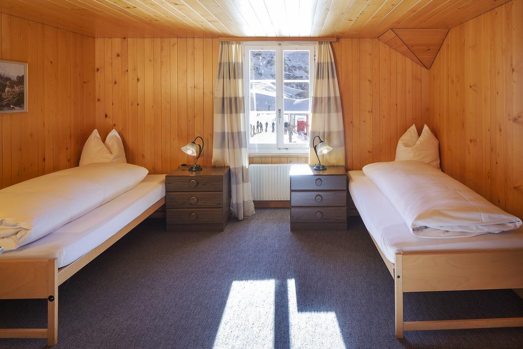 Berghaus Maennlichen Hotel Grindelwald Exterior photo